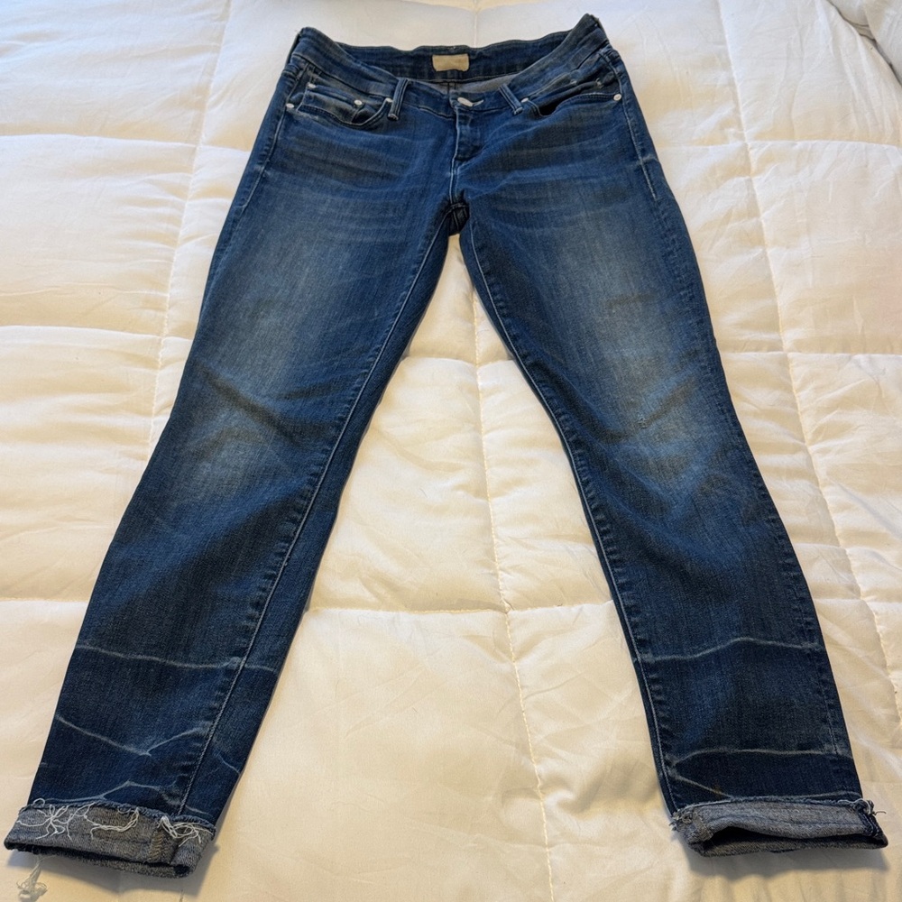 MOTHER Faded Blue Cropped Jeans